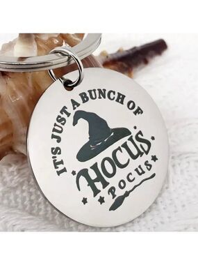 ($4) Hocus Pocus Keychain
